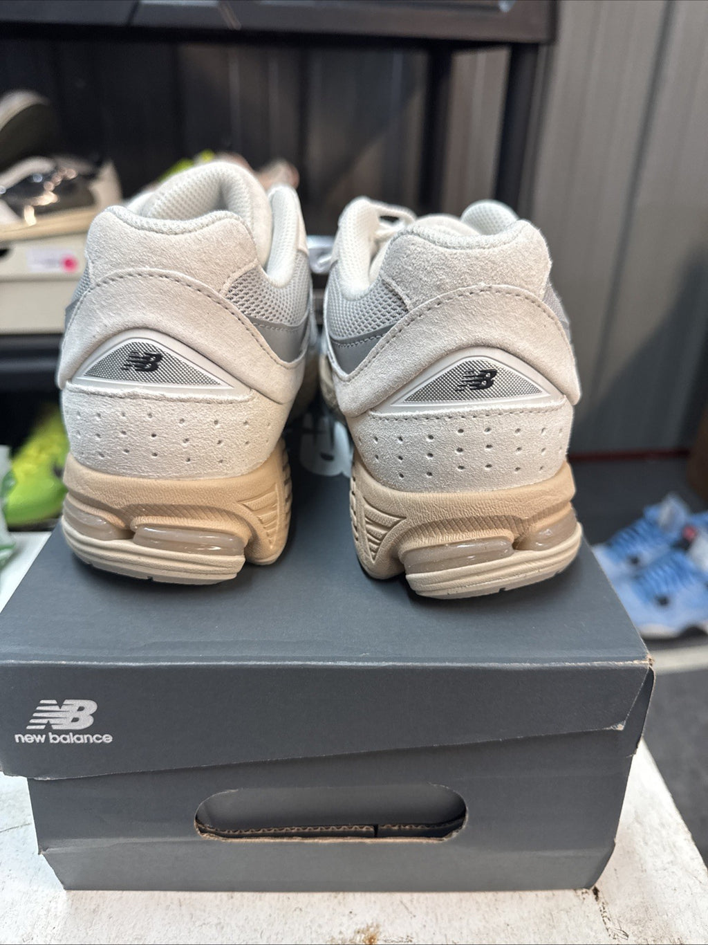 Size 6.5 - New Balance 2002R Linen Raincloud/Black Cement
