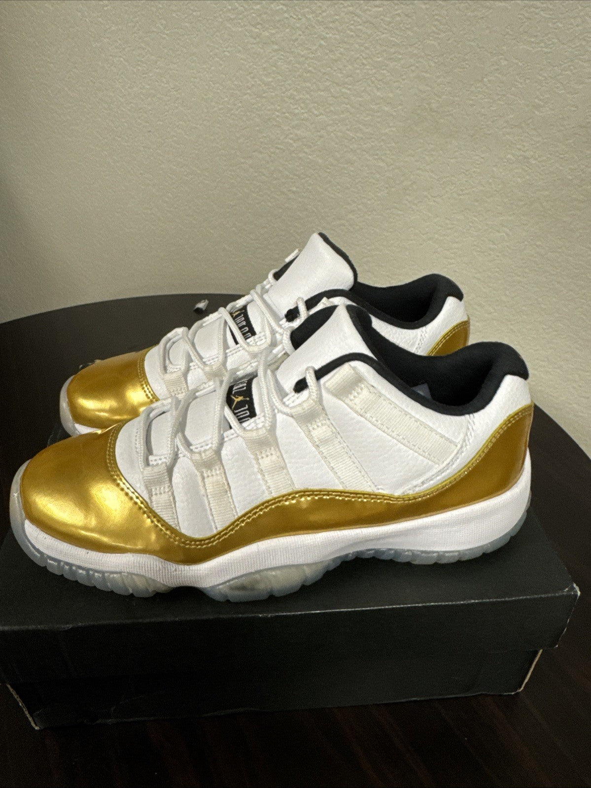 5Y - Air Jordan 11 Retro Low GS 'Closing Ceremony'