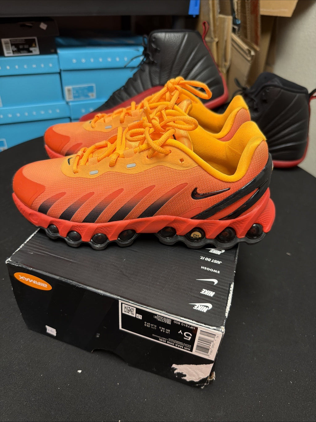 Nike Air Max Dn8 (GS) HF7310 800 Laser Orange Black Youth Athletic Shneakers