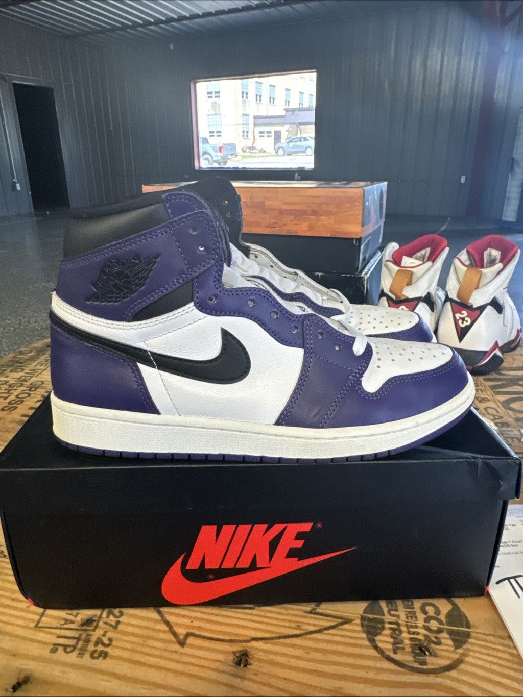 Size 9.5 - AIR JORDAN 1 RETRO HIGH OG | Worn Once