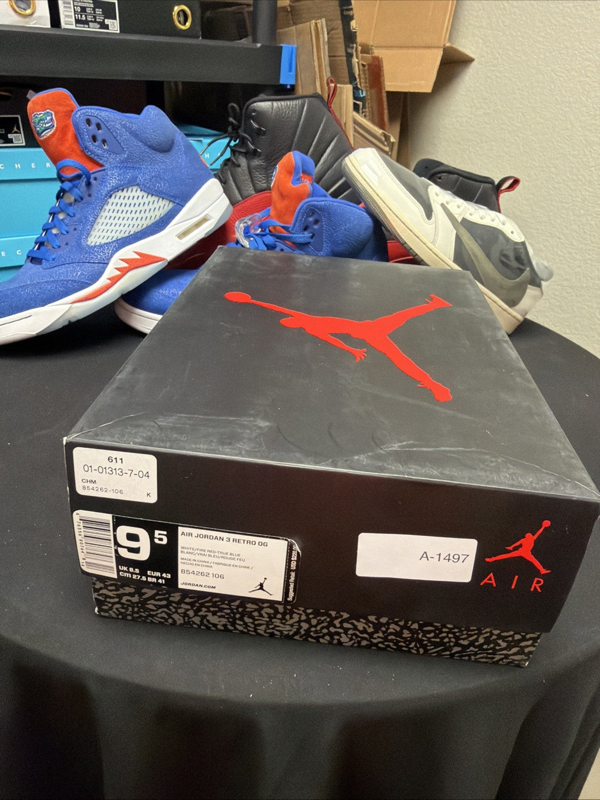 Size 9.5 - Jordan 3 Retro OG Mid True Blue