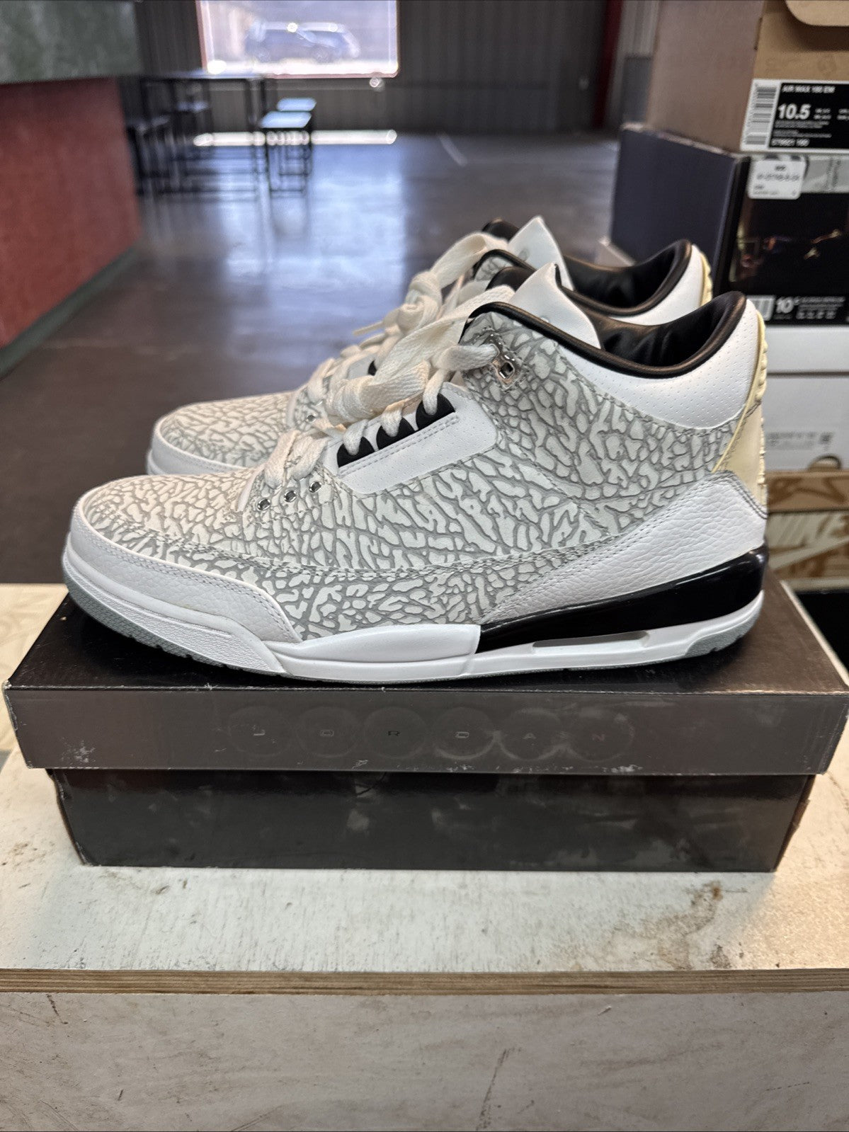 Size 11 - Nike Air Jordan 3 III Flip White Cement Elephant Print 2007