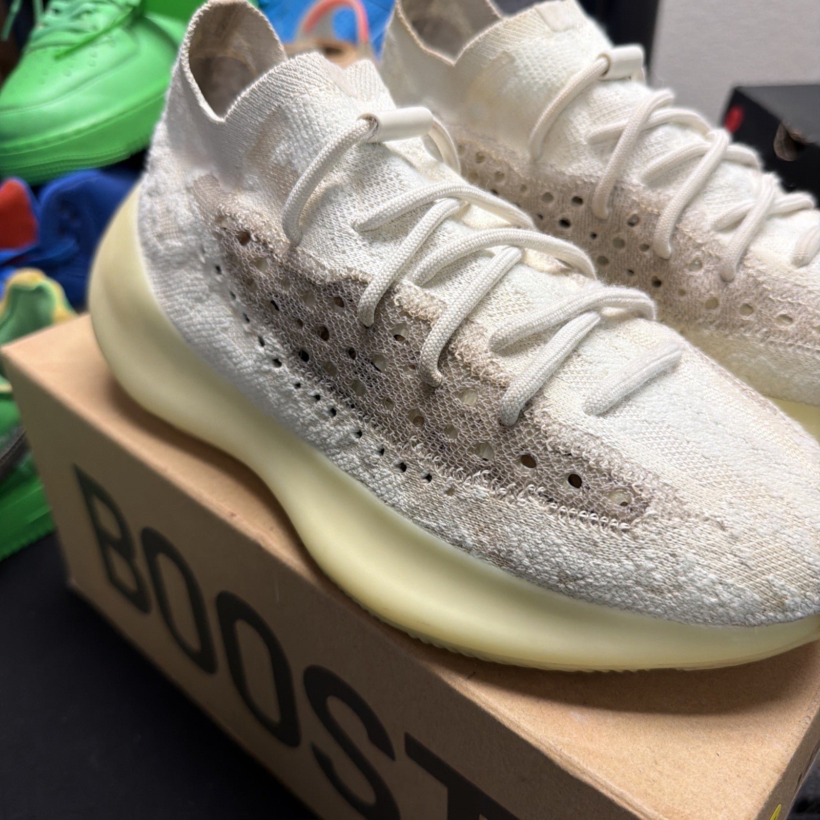 Size 9 - adidas Yeezy Boost 380 Calcite Glow (227)