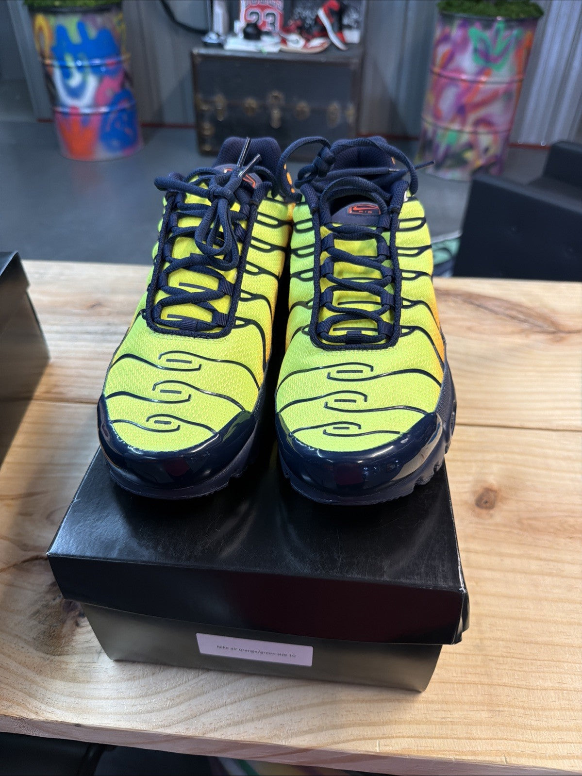 Nike Air Max Plus TN Men's Running Shoes Black Volt Orange Sneakers