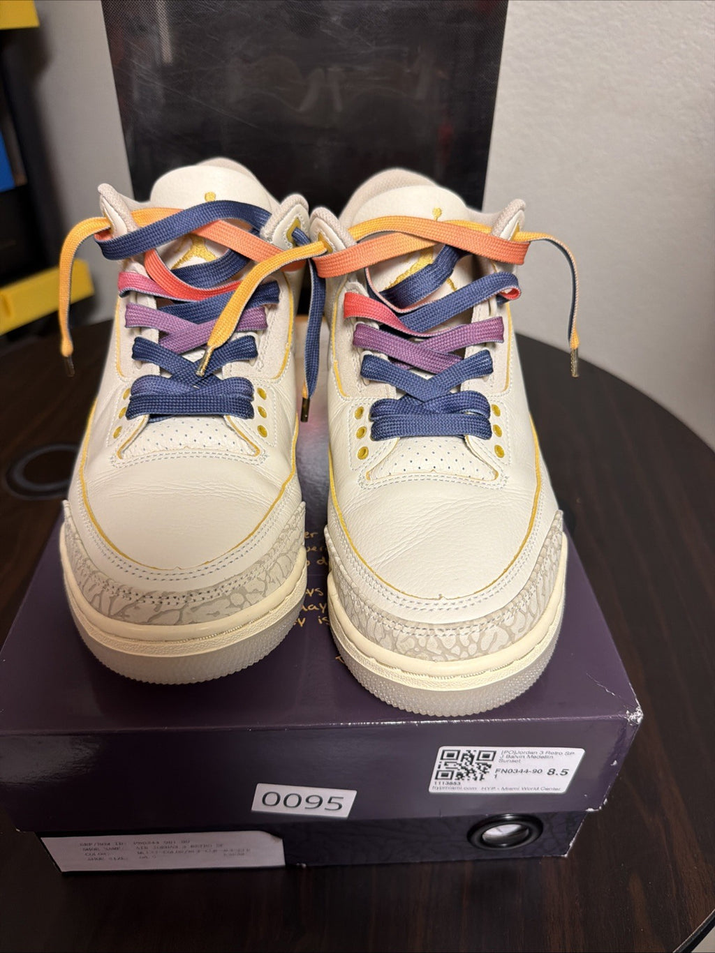 Air Jordan 3 J Balvin Medellin Sunset Retro Size 8.5 Mens Sneakers FN0344-901