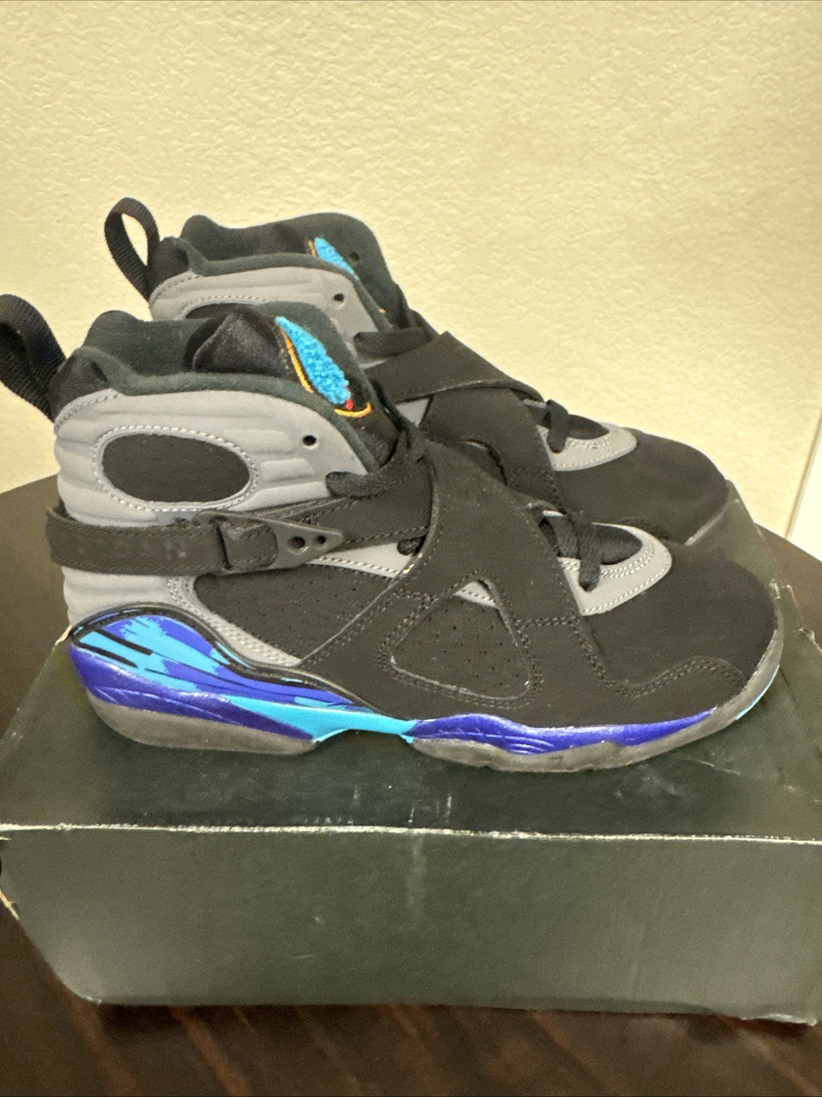Size 5Y - Jordan 8 Retro Aqua 2015