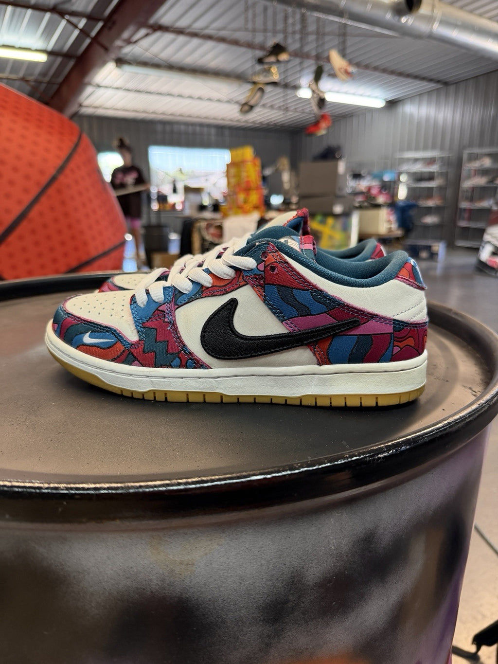 Nike SB Dunk Low Parra Abstract Art Sneakers Size 9 DH7695-600
