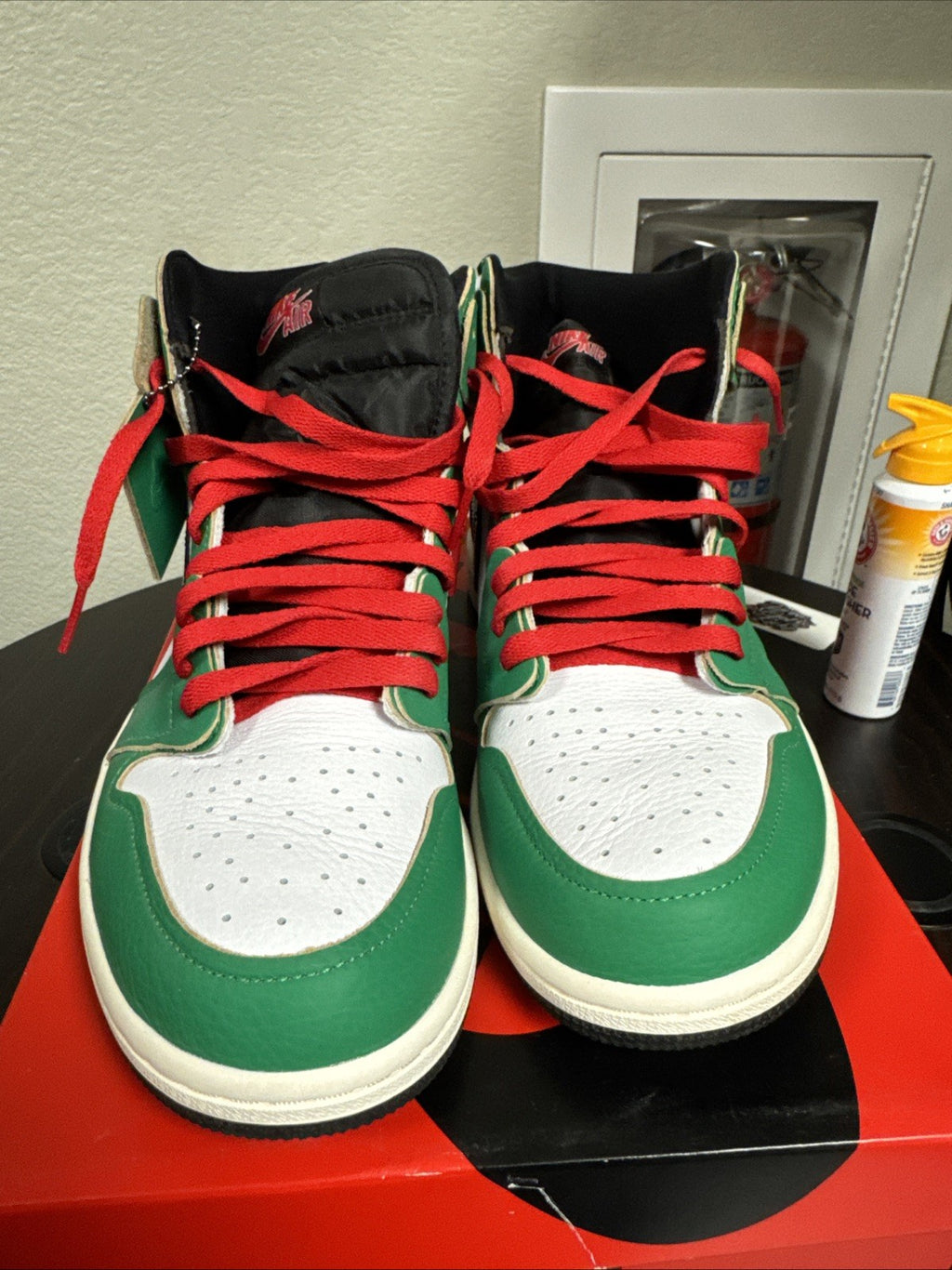 Womens Size 11.5 - Air Jordan 1 Retro High OG 'Lucky Green Sneakers  | Worn Once