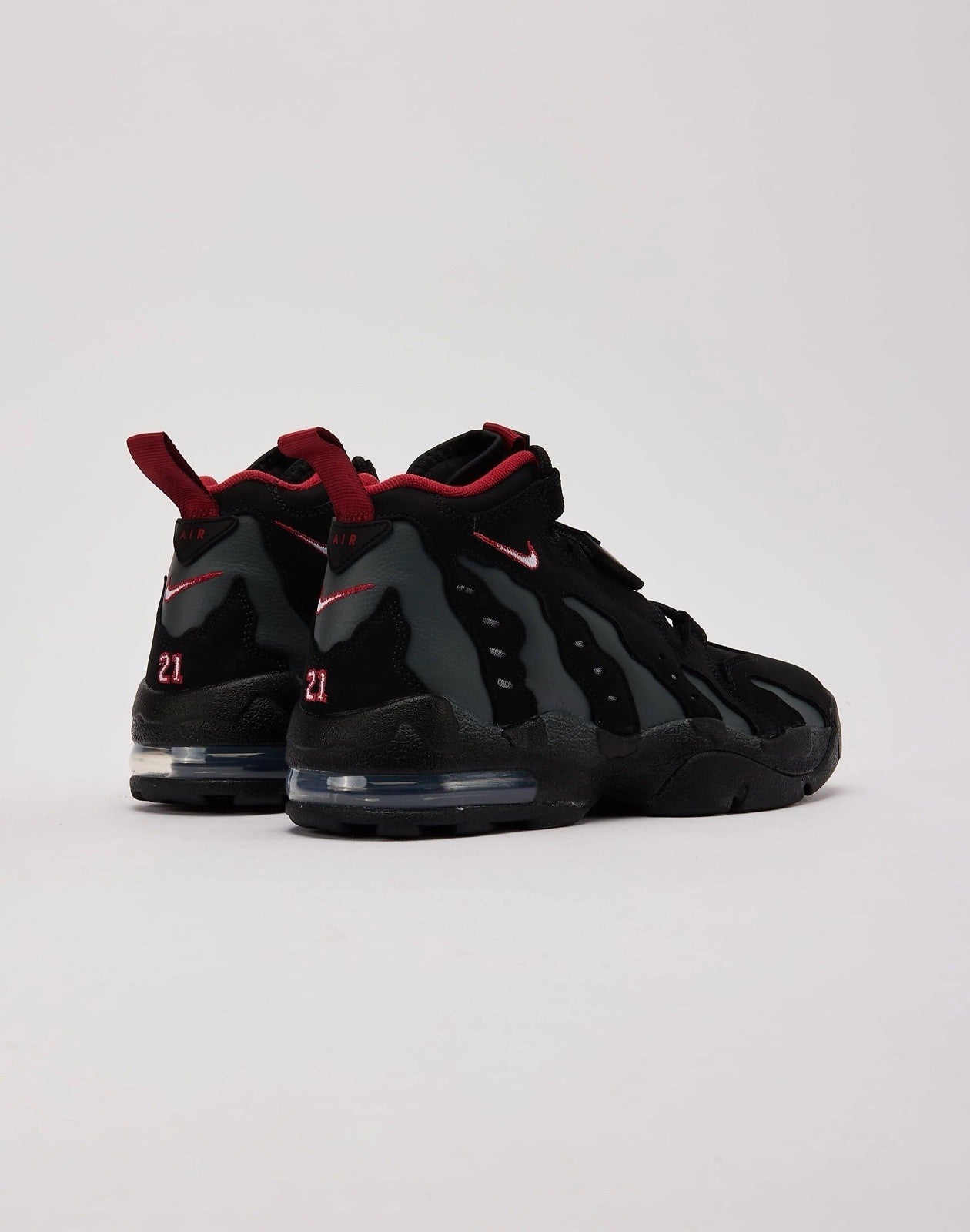Nike Air DT Max 96 Falcons - Black/White/Anthracite/Red - PRISTINE -