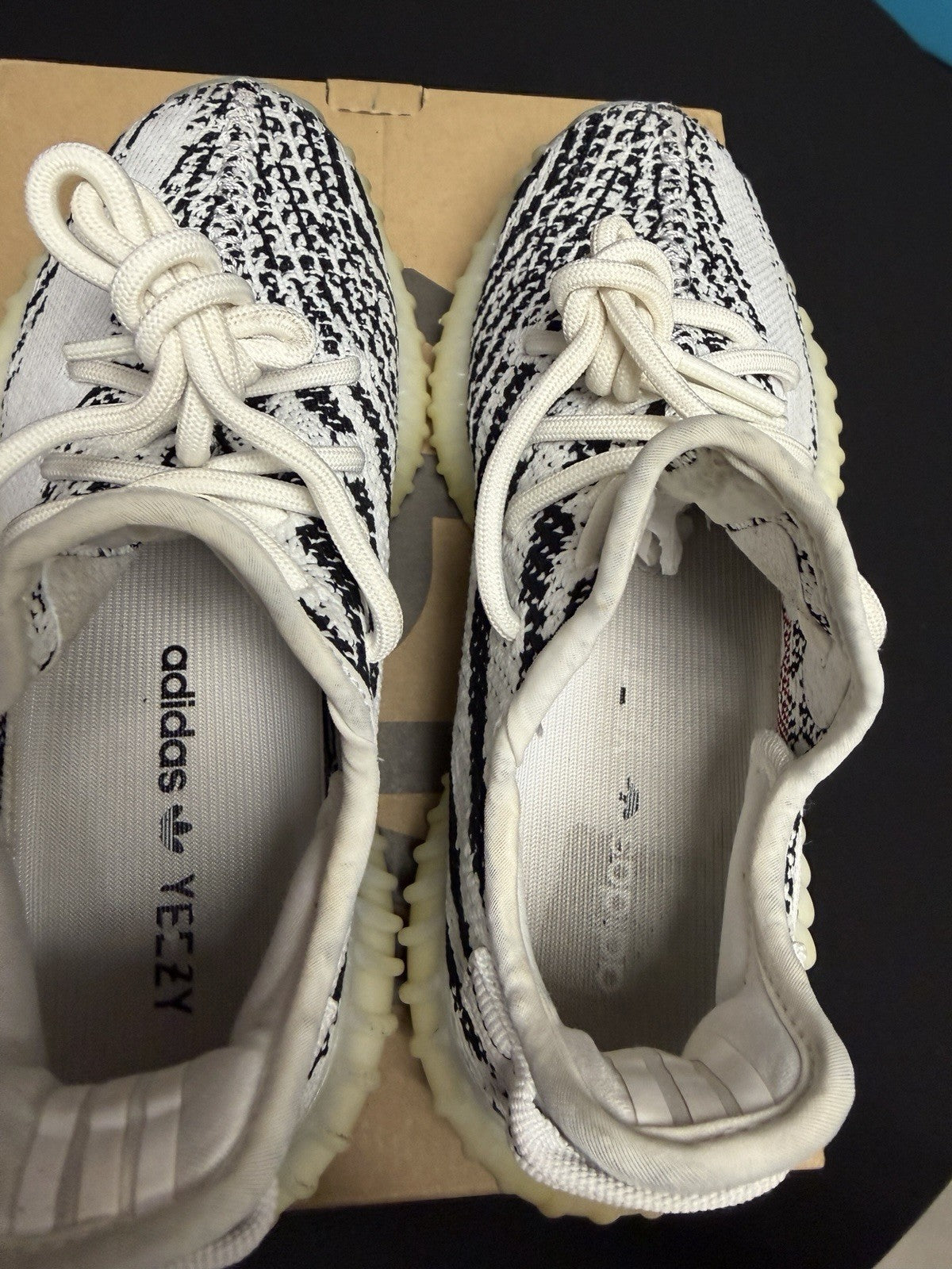 adidas Yeezy Boost 350 V2 'Zebra' Men’s Size 5 Women's 6.5 (CP9654) OG
