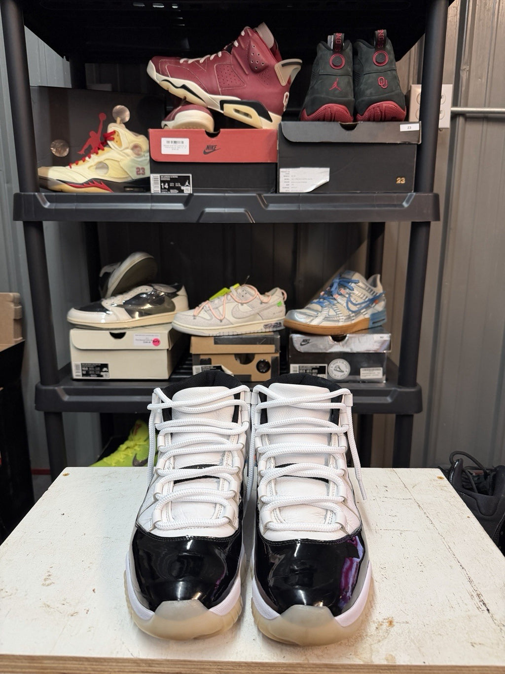 Jordan Air Jordan 11 Retro Gratitude White/Black/Gold Mid Top CT8012-170 2023