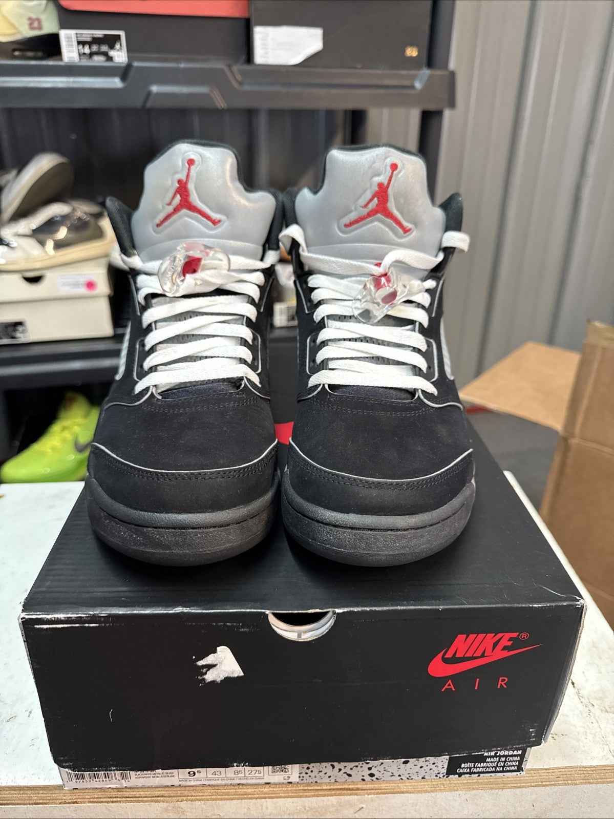 Size 9.5 - Air Jordan 5 Retro "BLACK METALLIC REIMAGINED"