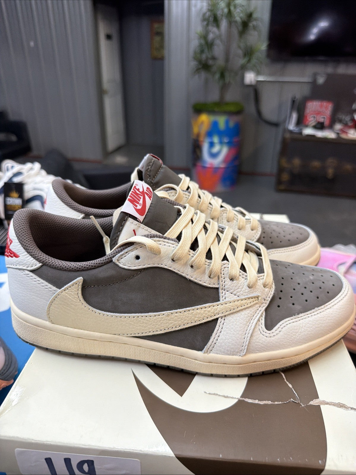 Size 9 - Air Jordan 1 Low OG x Travis Scott Reverse Mocha New