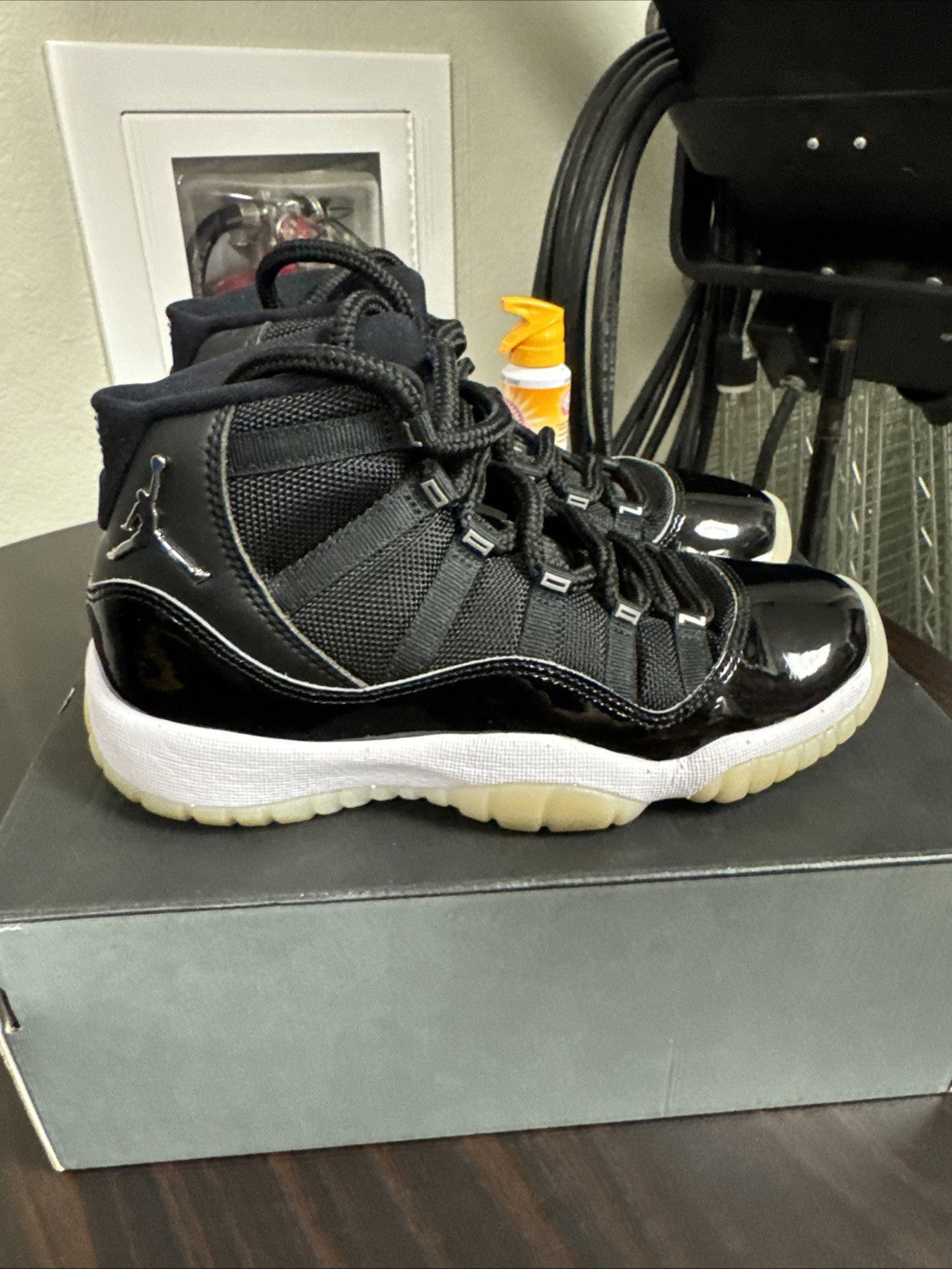 Nike Air Jordan 11 Retro Jubilee GS Size 4.5Y Space Jam Concord XI 378038 011