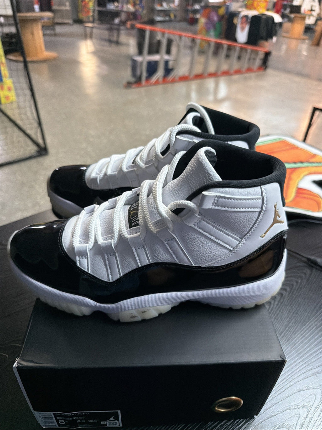 Nike Jordan 11 Retro CT8012-170 Men's  With Box - US Size 8.5/Pre-owned - Clean