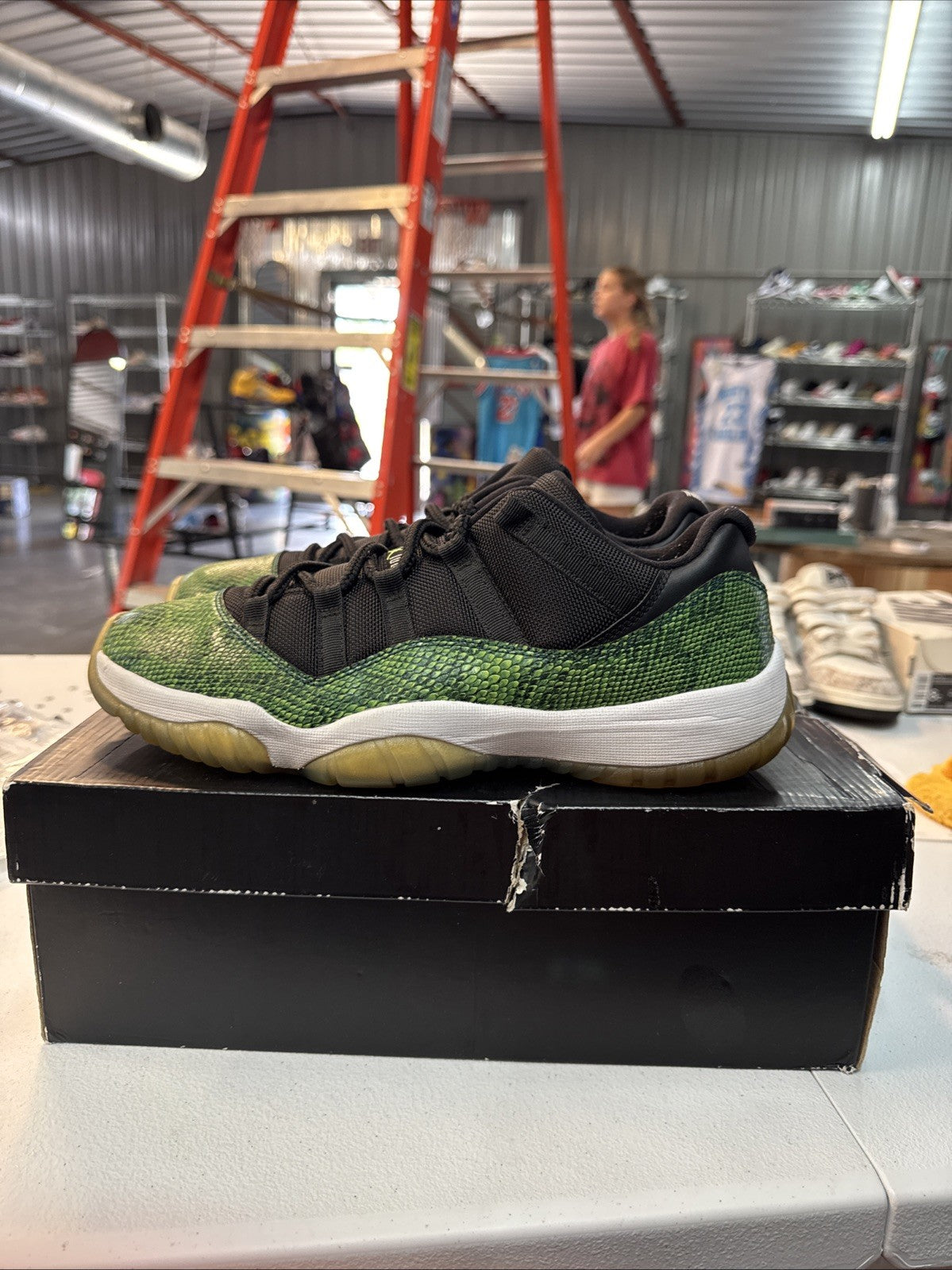 Size 10.5 - Jordan 11 Retro Low Snake 2014 | Replacement Box