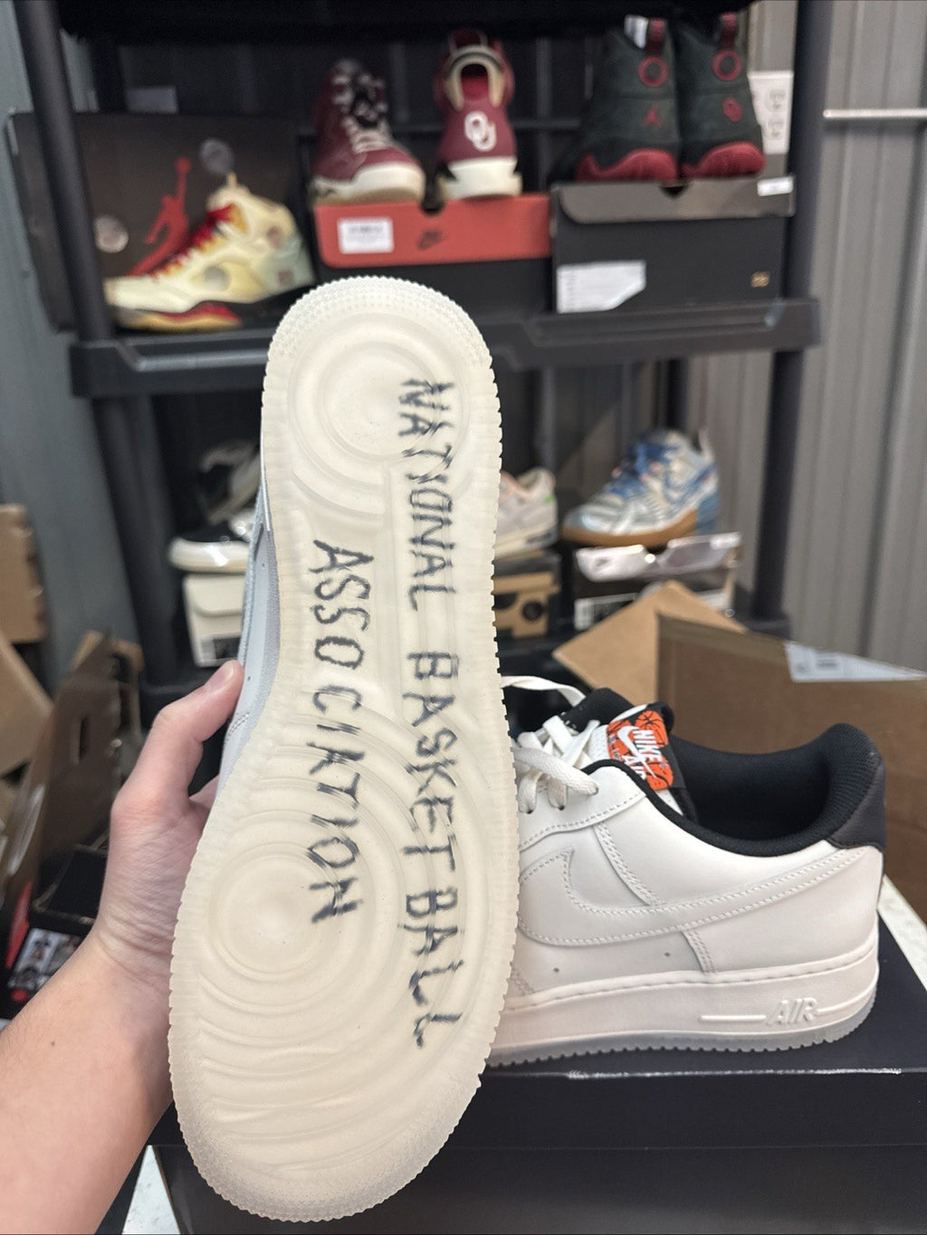 Size 12 - Chaussures lifestyle hommes Nike Air Force 1 07