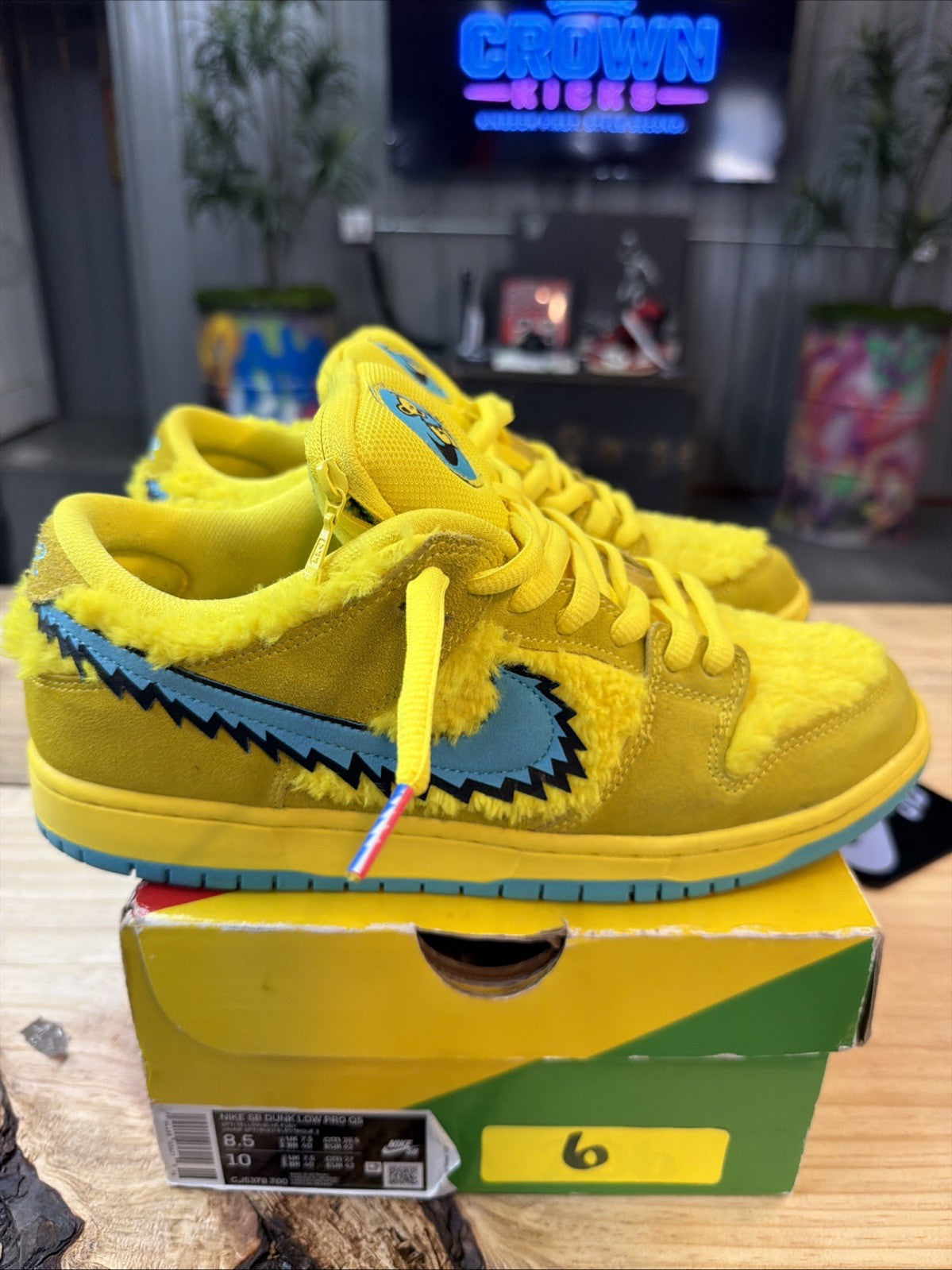 Size 8.5 - Nike Dunk Low SB x Grateful Dead Yellow Bear