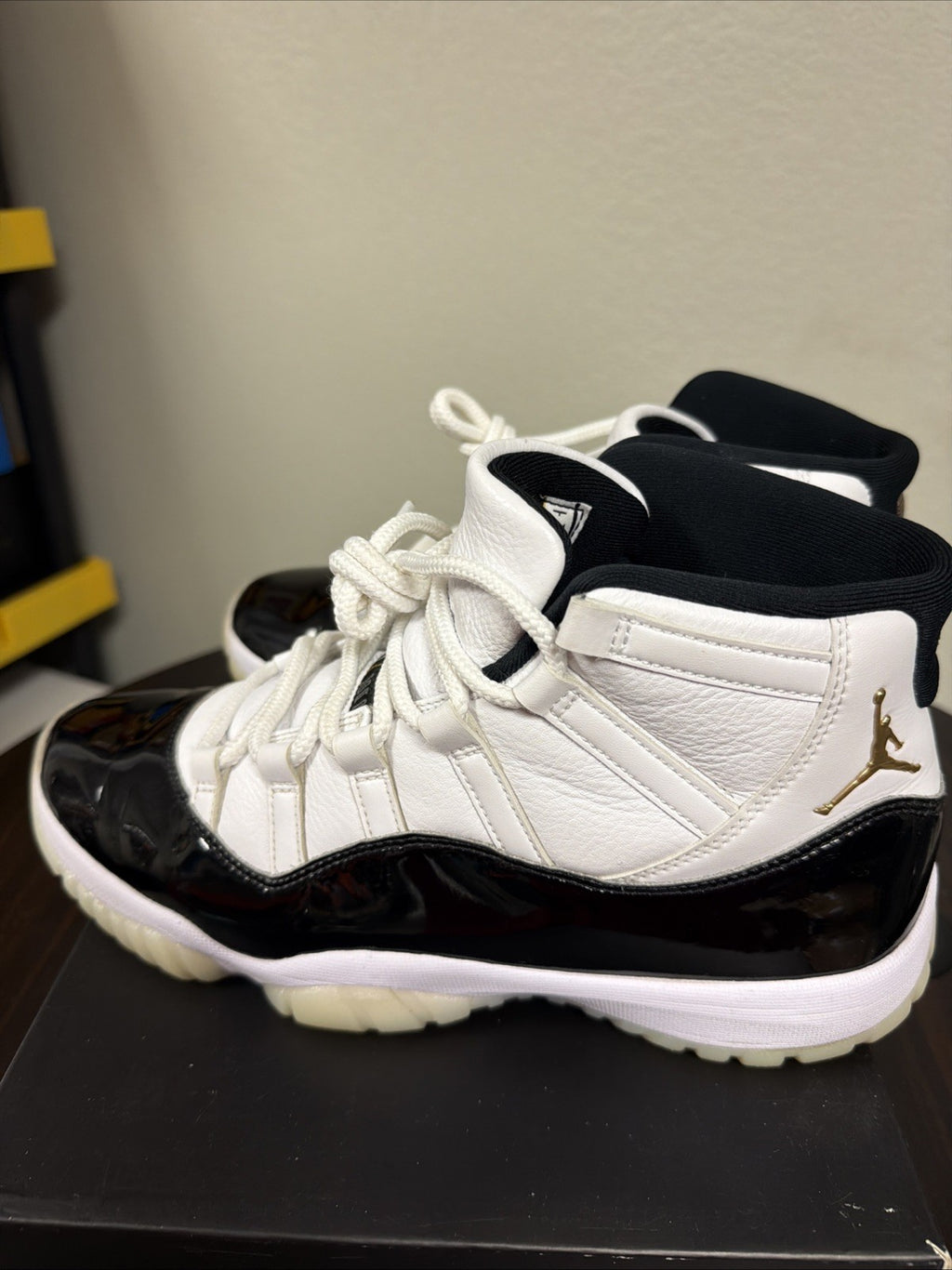 Size 11 - Jordan 11 Retro High Concord