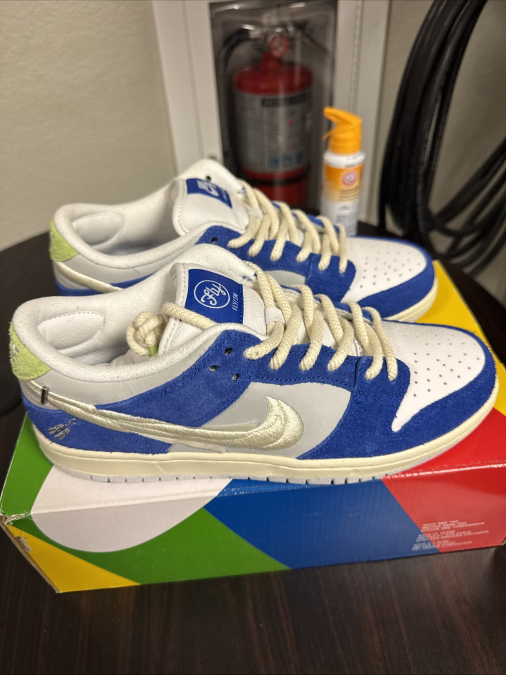 Size 8.5 - Nike SB Dunk Low Pro QS - Fly Streetwear/Gardenia