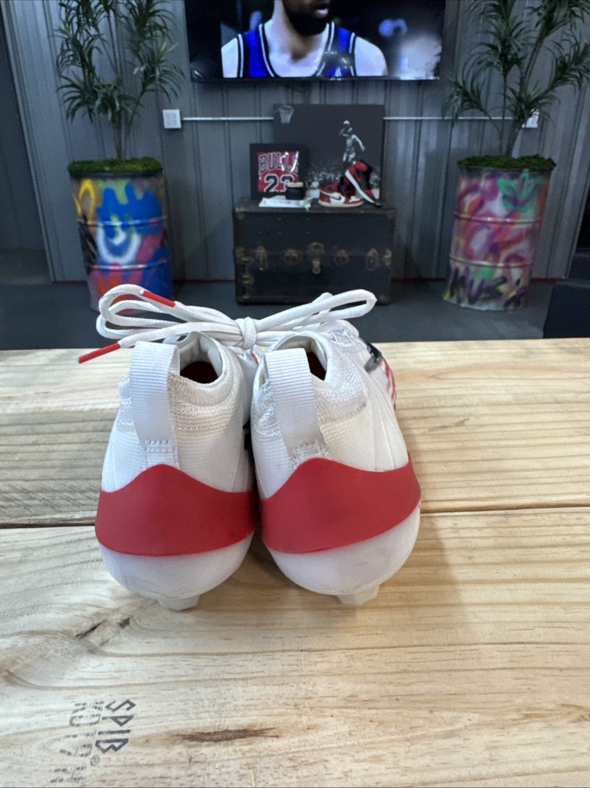 Size 8 - Nike Vapor Elite 1 Football Cleats White University Red