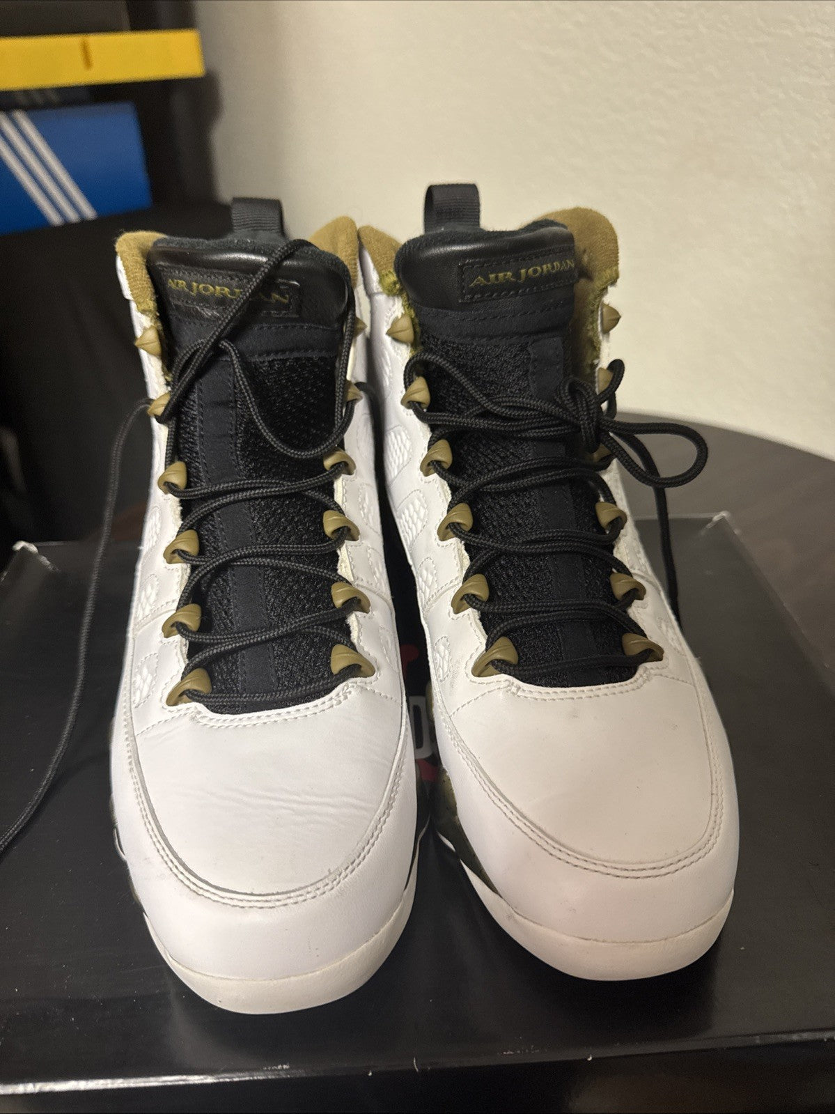 Size 9.5 - Air Jordan 9 Retro Statue
