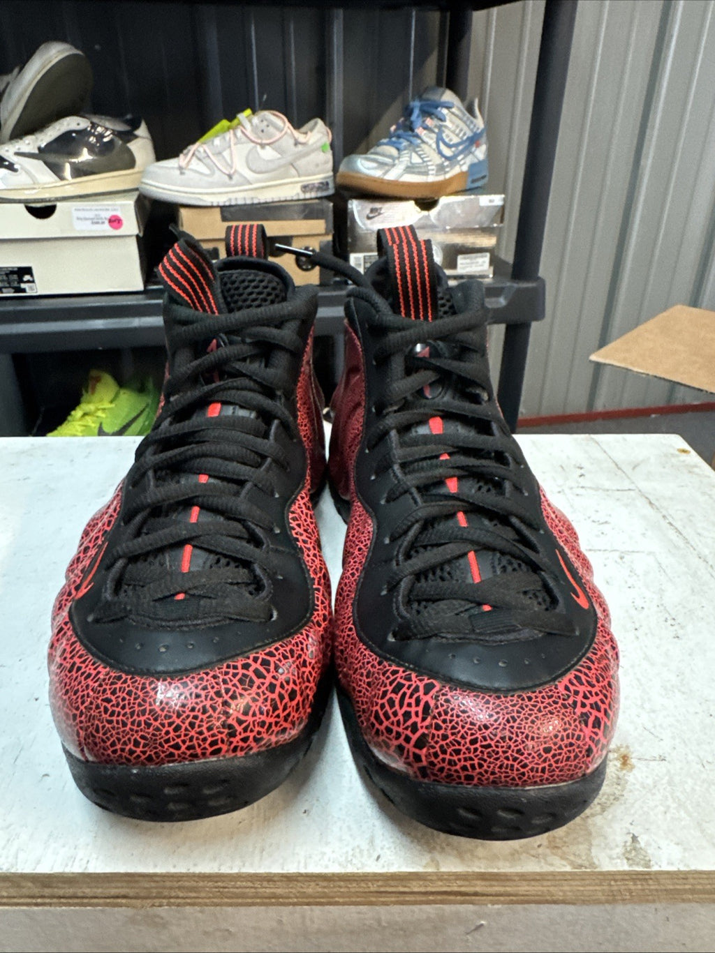 Size 8.5 - Nike Air Foamposite One Cracked Lava | Replacement Box