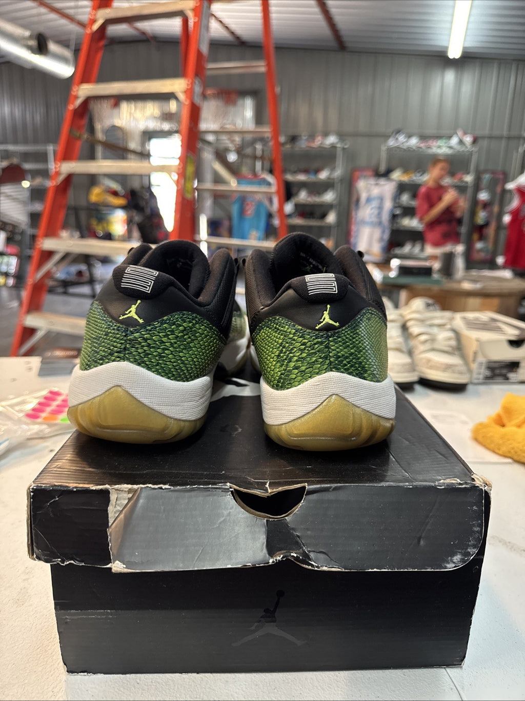 Size 10.5 - Jordan 11 Retro Low Snake 2014 | Replacement Box