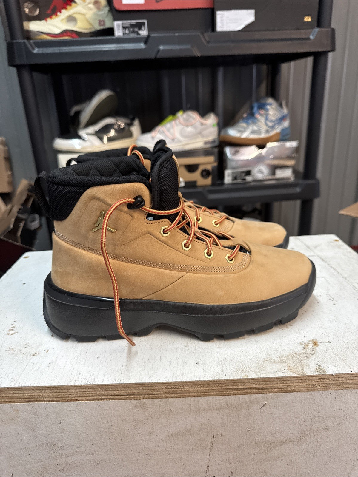 Size 8 - Jordan City Boots ~ Flax Black | Comes With Replacement Box