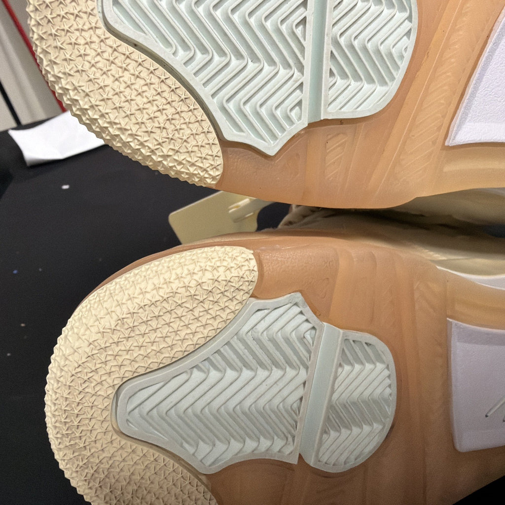 Size 9 - Jordan 4 SP x Off-White Mid Sail W