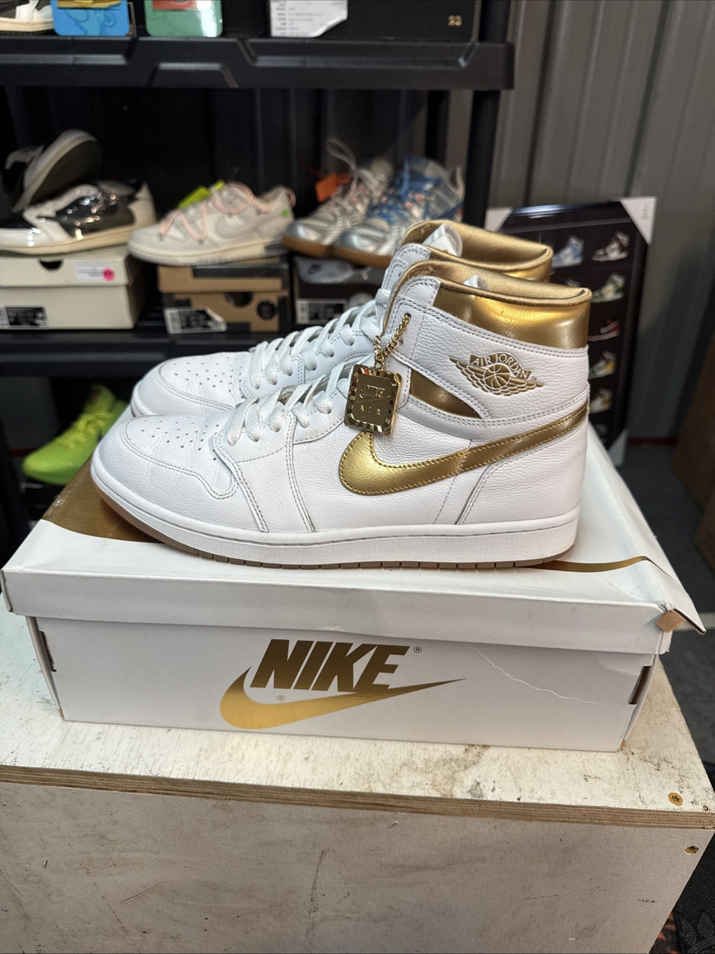 Wmns Size 12.5 - Nike Wmns Air Jordan 1 Retro HI OG White Gold | Worn Once