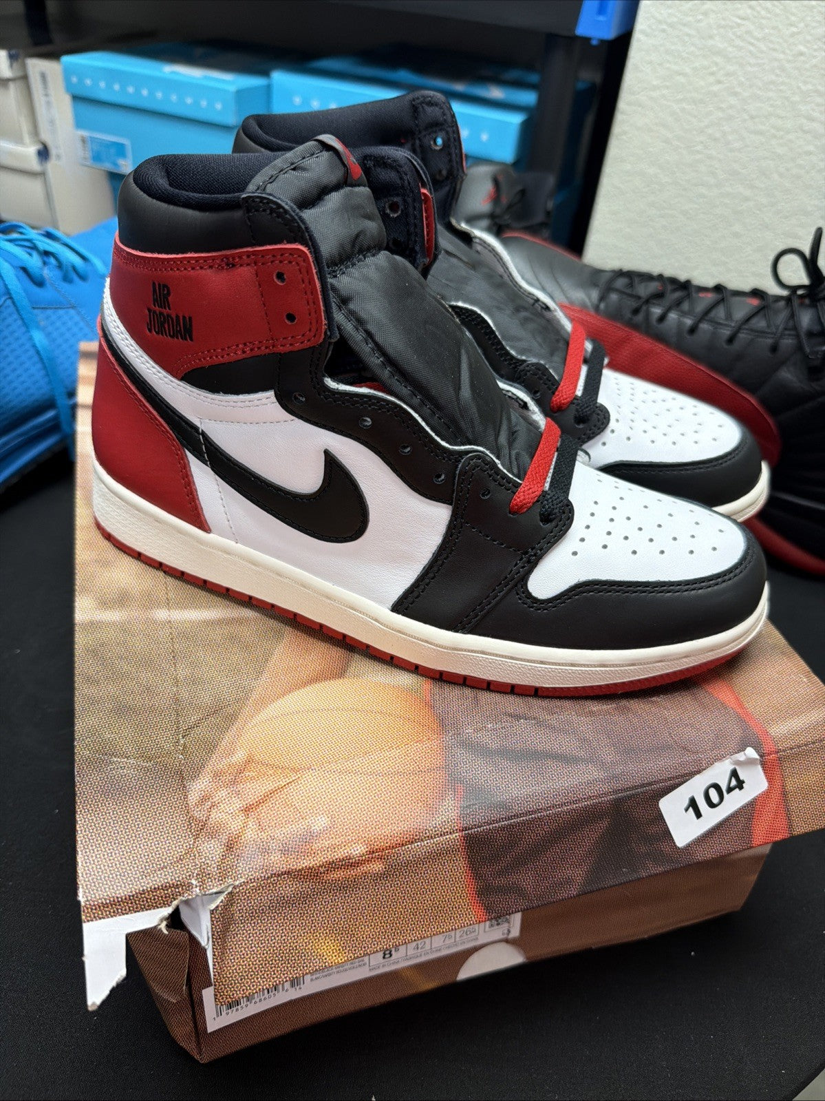 Nike Air Jordan 1 High OG Shoe Black Toe Reimagined DZ5485-106 Mens size 8.5