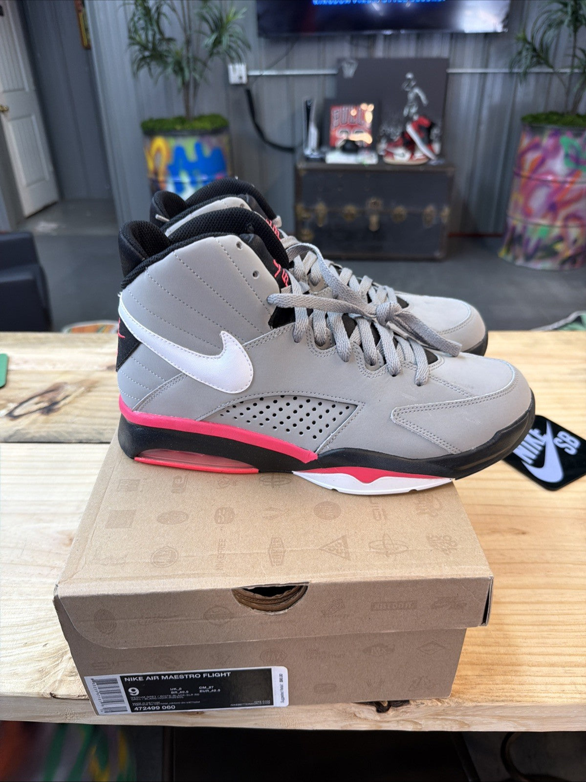 Nike Air Maestro Flight Pippen 472499-060 Mens Size 9…. 2012 Shoes