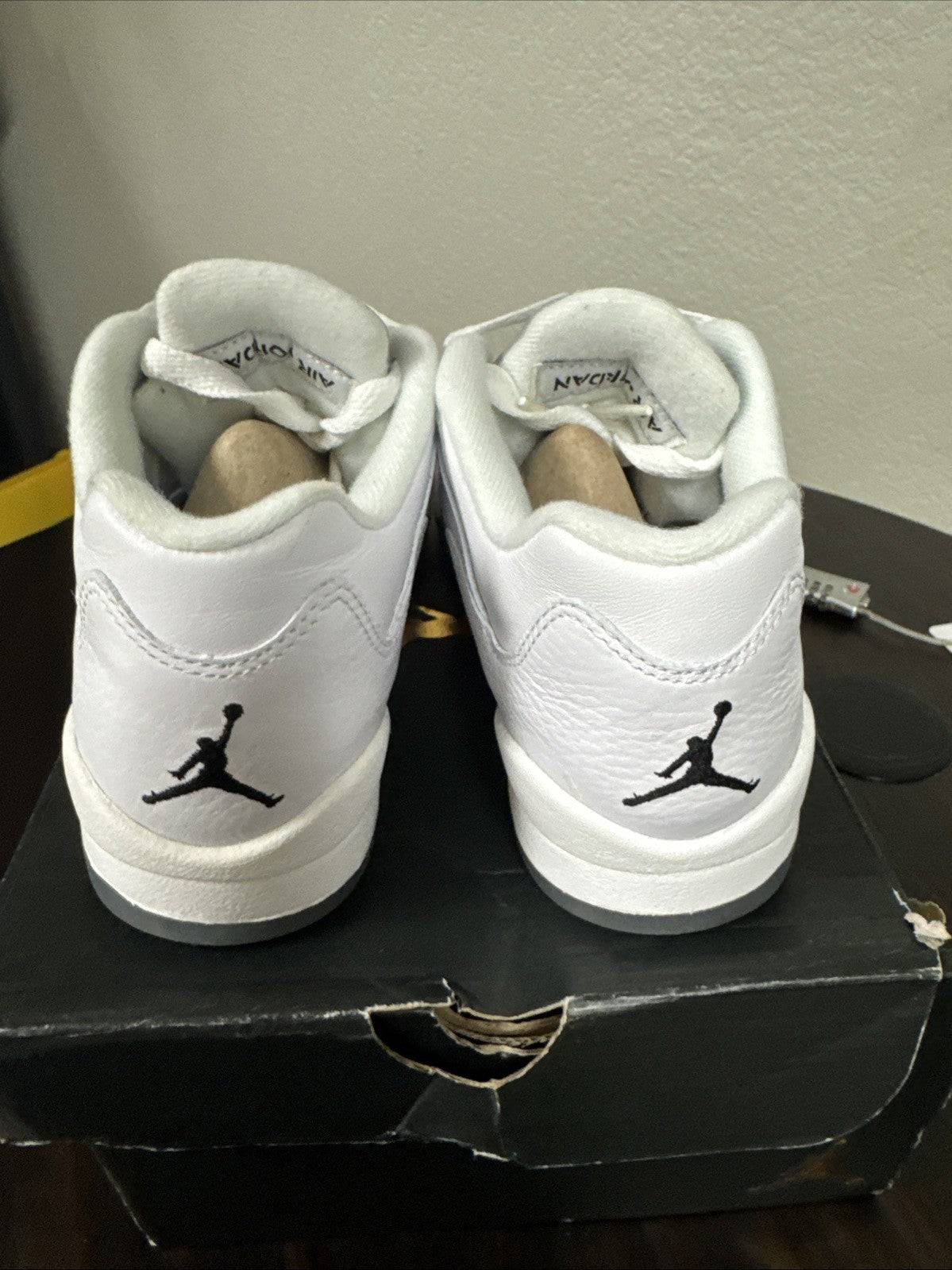 Size 5Y - Nike Air Jordan 5 Retro Low GS "White Wolf Grey"  "2015"