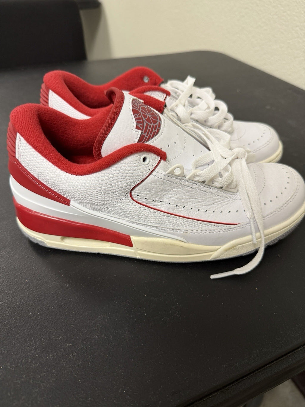 Size 8 - Air Jordan 2/3 White Varsity Red