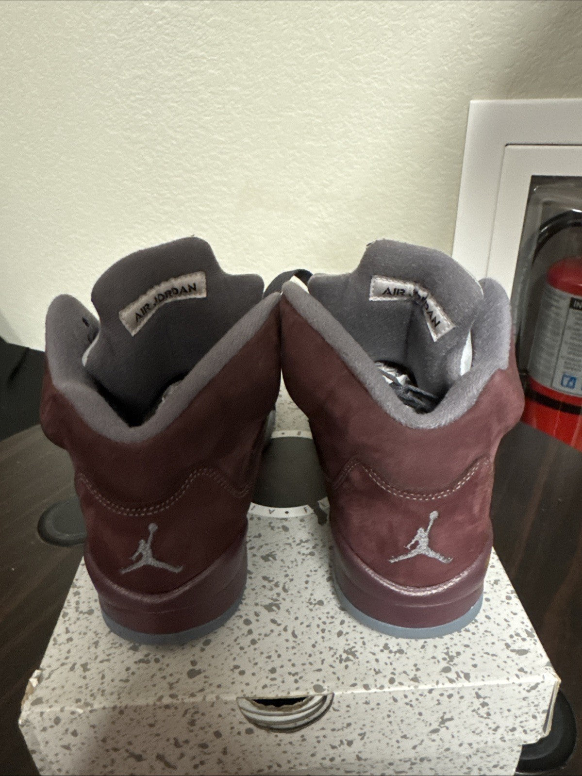 Nike Air Jordan 5 Retro SE Burgundy 2023 GS FN4233-600 Size 6.5Y Sneakers