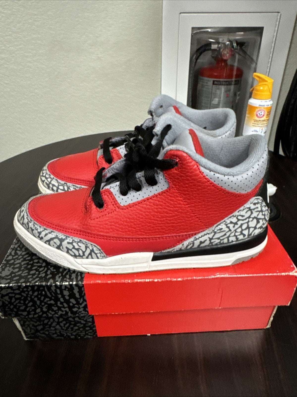 Nike Air Jordan 3 Retro SE (PS) Fire Red Cement Grey CQ0487-600 Size 3Y