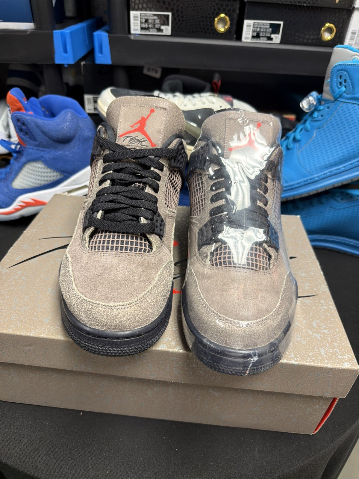 JORDAN 4 TAUPE HAZE SIZE 11