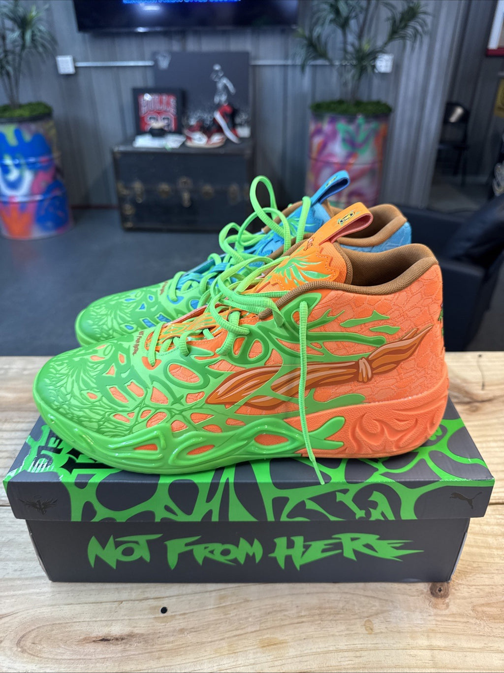 SIZE 14 - Puma Lamelo Ball MB 04 TMNT Leonardo & Michelangelo | Wore Once