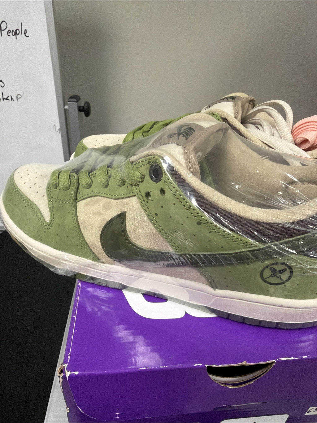 Nike SB Dunk Low "YUTO HORIGOME MATCHA" 2025 - Size 8 - HF8022 300 (10469-12)