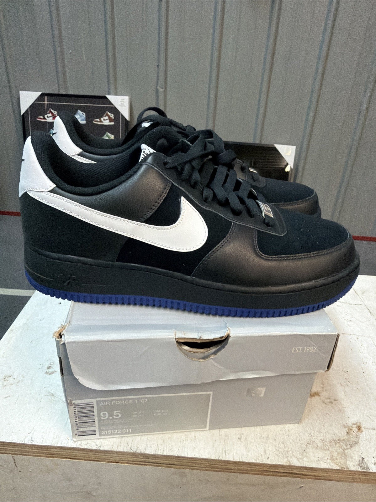 Nike Air Force 1 '07 Rare "Black Old Royal" (2008) Mens 9.5 EUC
