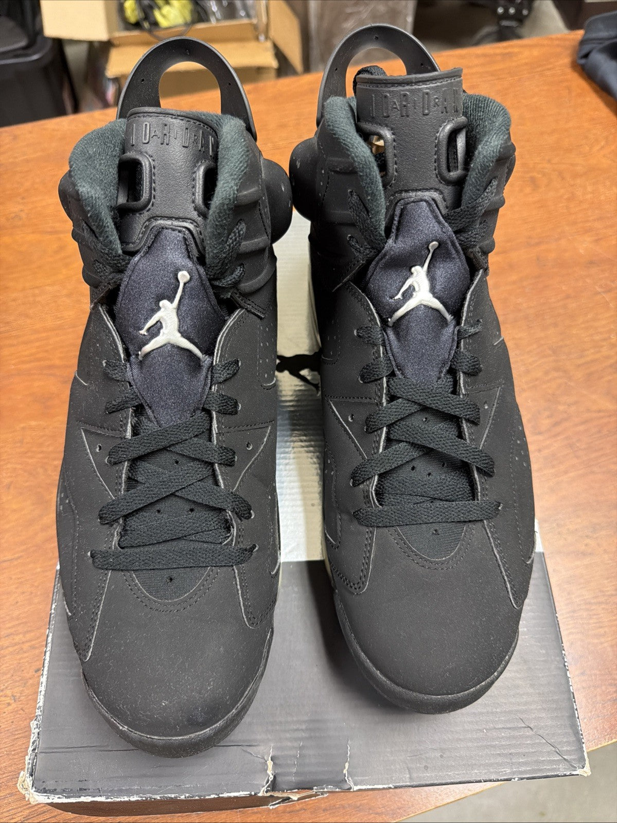 Size 10.5 Nike Air Jordan 6 Retro Chrome Black Silver Lightly Used DX2836-001