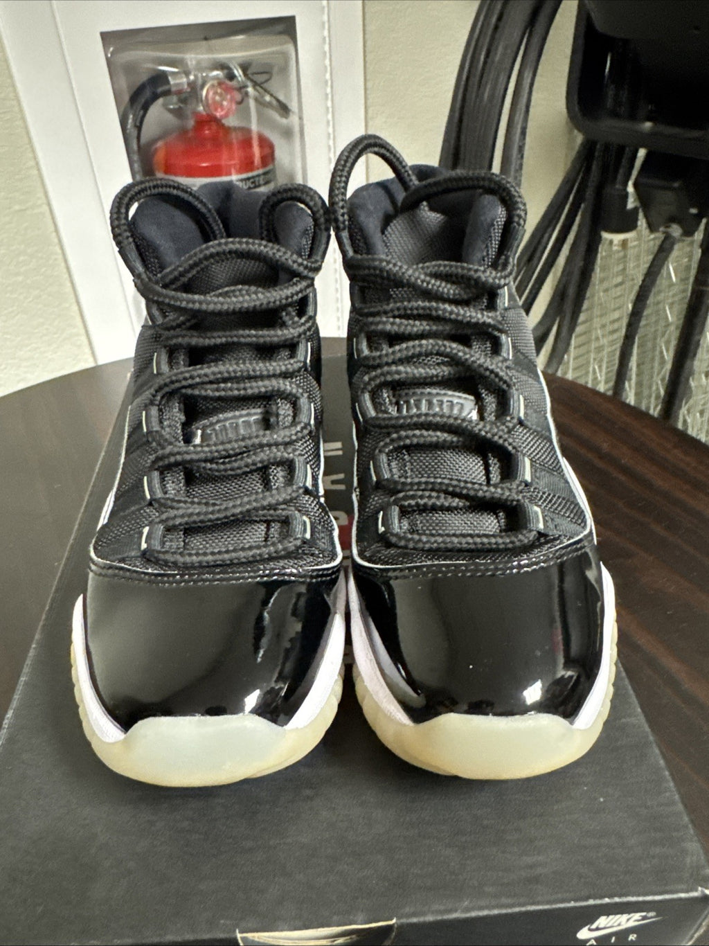 Nike Air Jordan 11 Retro Jubilee GS Size 4.5Y Space Jam Concord XI 378038 011