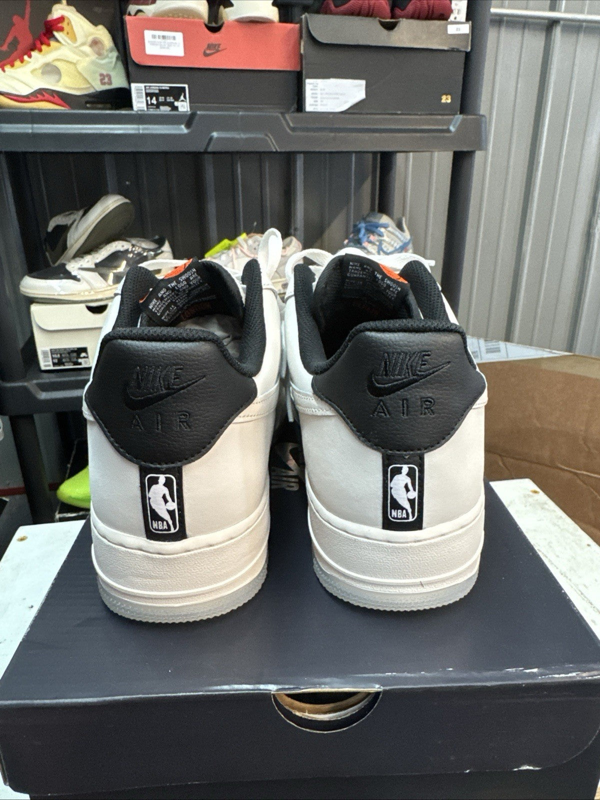 Size 12 - Chaussures lifestyle hommes Nike Air Force 1 07