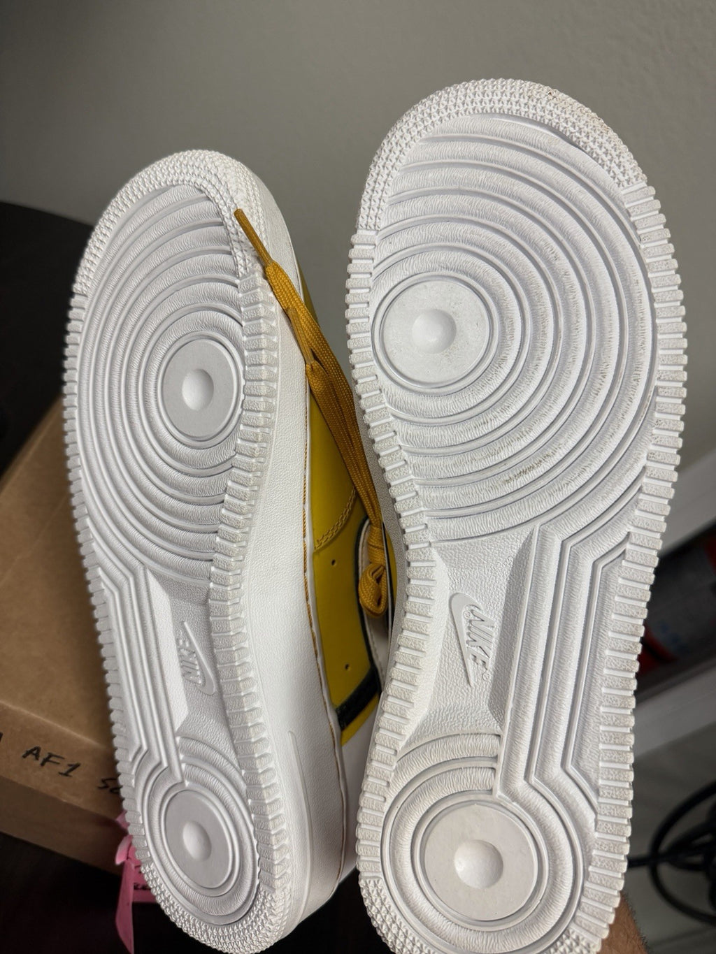 Nike Air Force 1 Low '07 LV8 “Dark Sulfur” CI0061-700 Shoes SAMPLE PAIR!!!