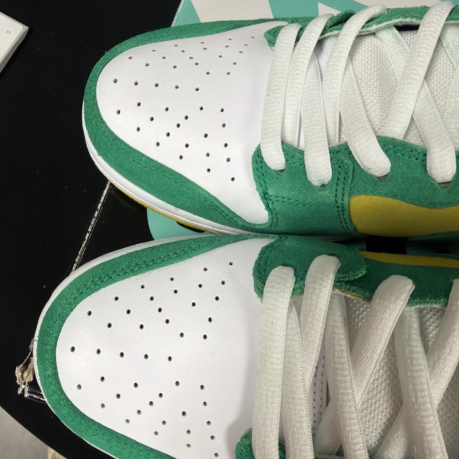 Nike Dunk Pro SB High Oakland Athletics Size 11 305050-337