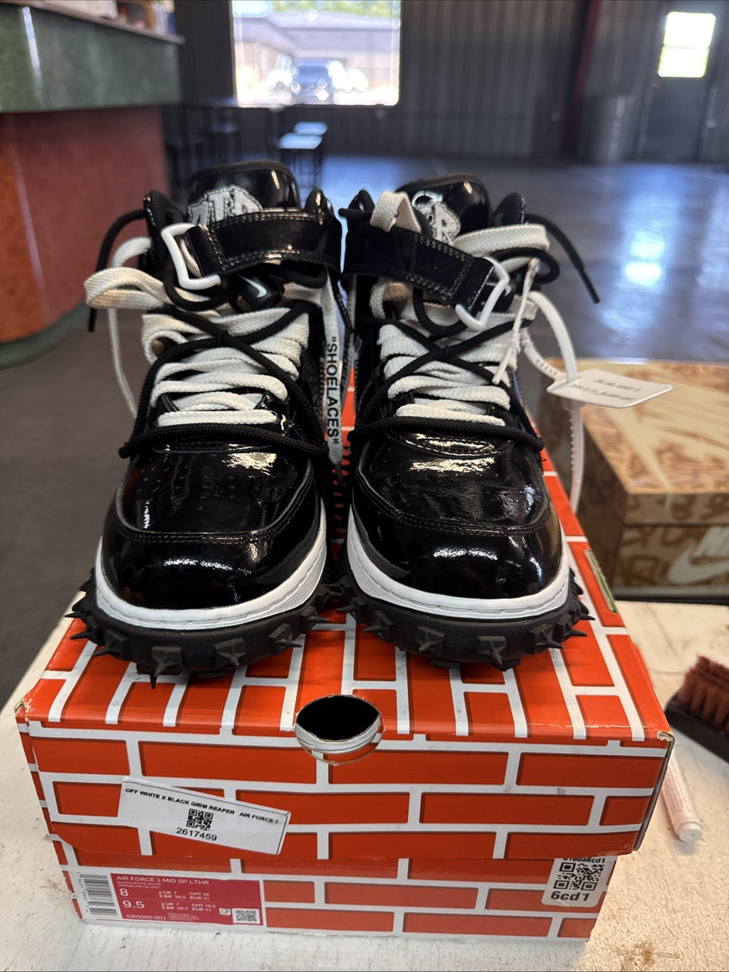 Size 8 - Nike Air Force 1 Mid x Off-White Sheed