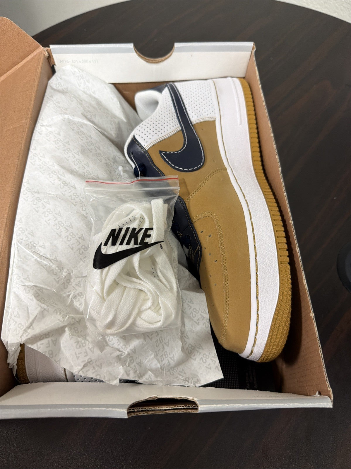 Nike Air Force 1 '07 Low Tan Navy Gum Sole US 9.5 315122-741 Deadstock New