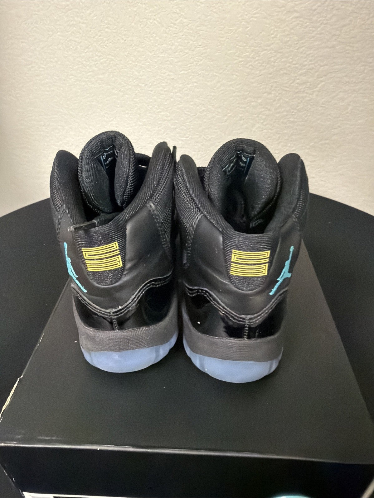 Size 3 GS) - Jordan 11 Retro High Gamma