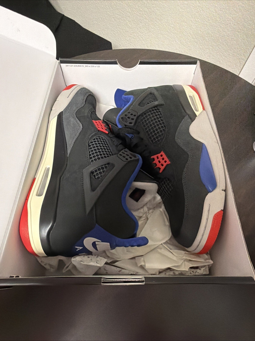 Air Jordan 4 Retro "RARE AIR" 2025 - Size 11 - FV5029 003 (15406-3)